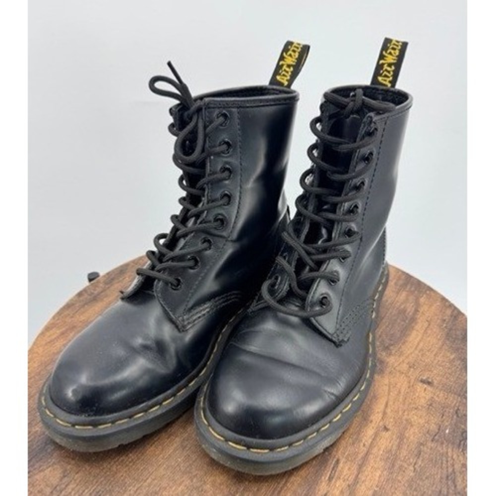 Dr Martens Womens 1460 Black Smooth Leather Combat Boots SZ 6 Grunge Punk 90s